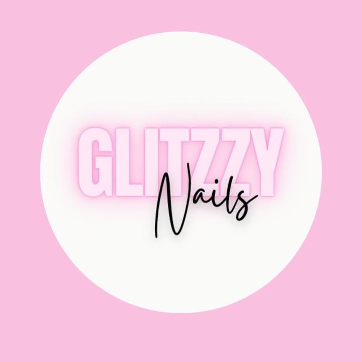 GLITZZY Nails logo